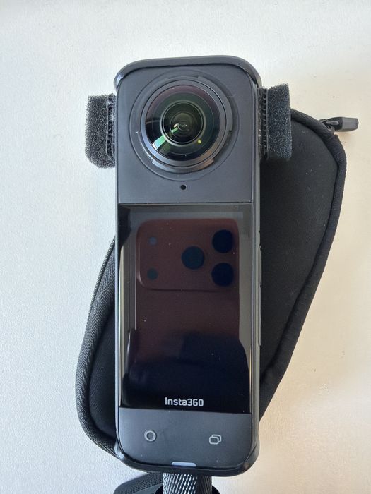 Cameră Video Sport 360° Insta360 X4 - Filmare 8K
