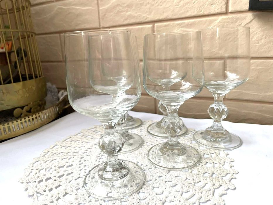 Красиви стари кристални тънкостенни чаши, 6 бр