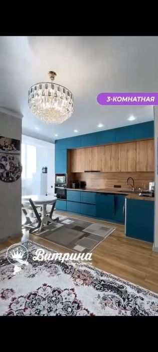 Шикарная люстра в зал