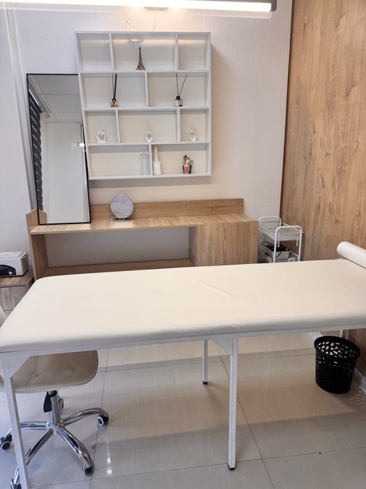 Продам Бизнес салон красоты в БЦ Прогресс