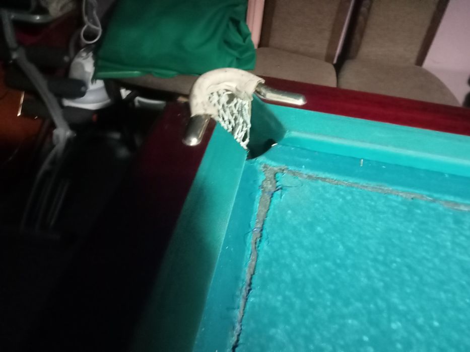 Установка бильяр дных столов