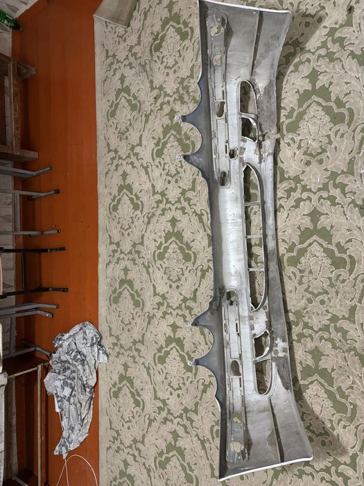 Бампер 210 передни