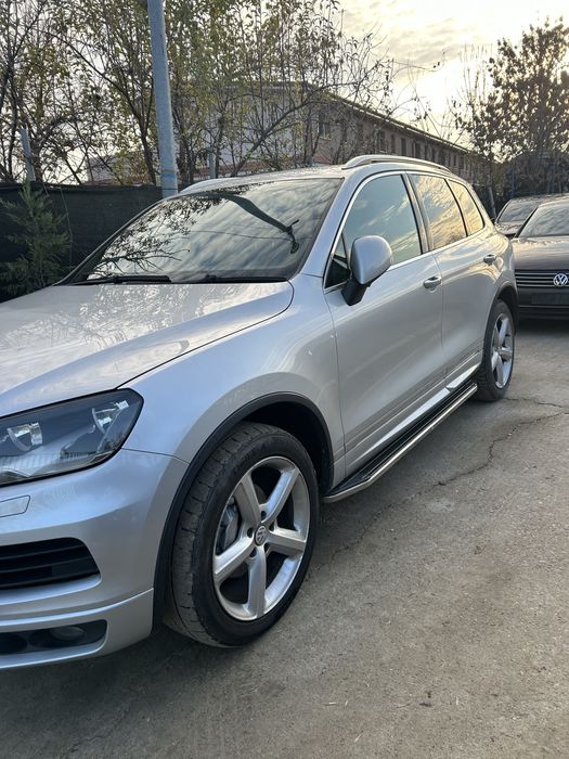 Haion cu lunetă Volkswagen Touareg 7P 2014