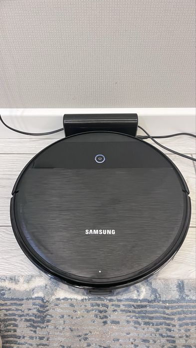 Робот пылесос продаю