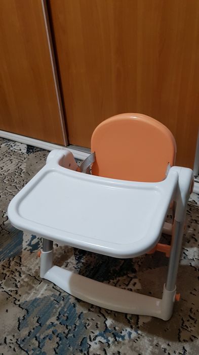 Детский кресло новый.