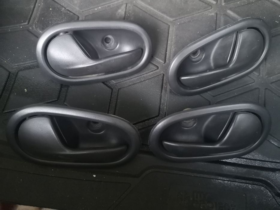 Clapete uși  Logan 2019