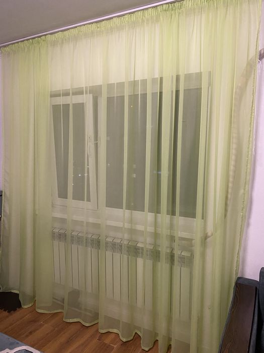 Продается тюль зеленого цвета