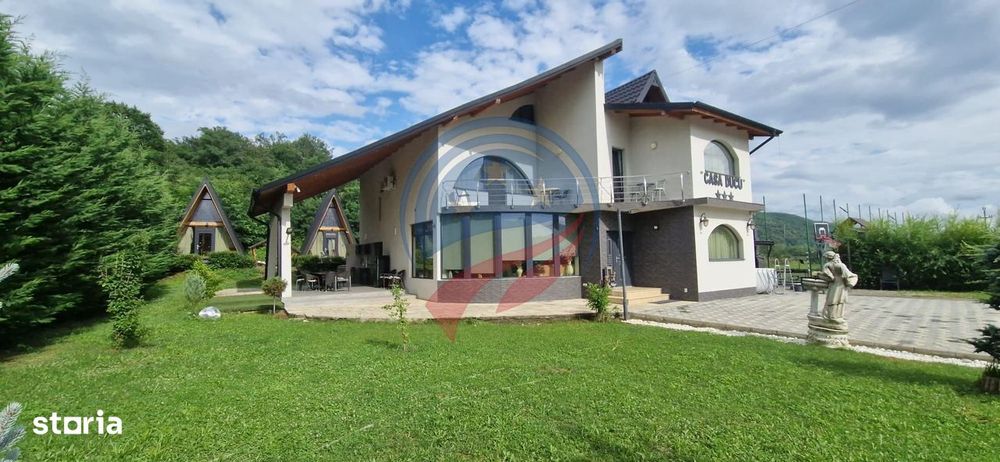 Pensiune  în Călimănești + 2 A-Frame - Teren 5.574 mp - Bonus Mercedes