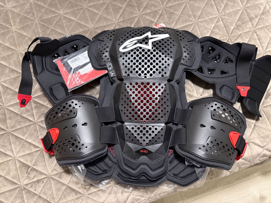 Ризница, броня Alpinestars A10 размер XL/XXL