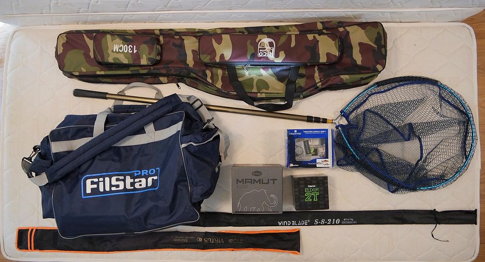 Комплект въдици и такъми за риболов