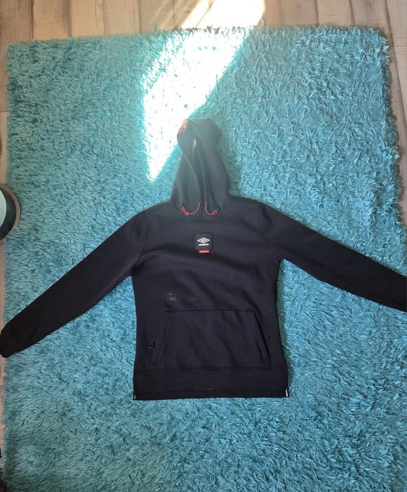 Суичър с Качулка Umbro (Черен).М размер.