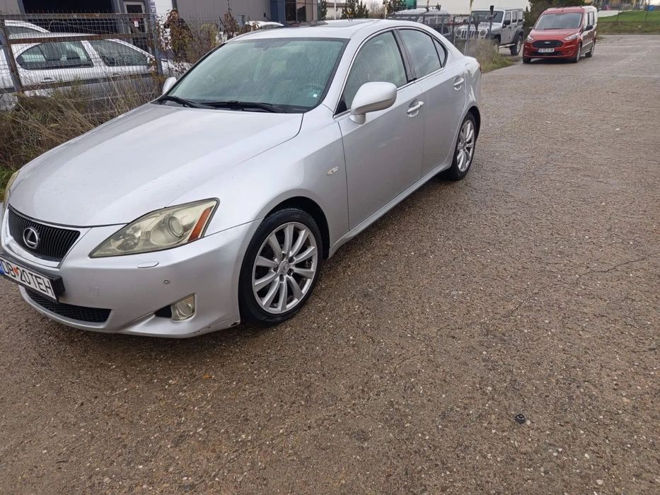 Lexus Seria IS Sunt primul propritar, are baterie noua, stare perfecta