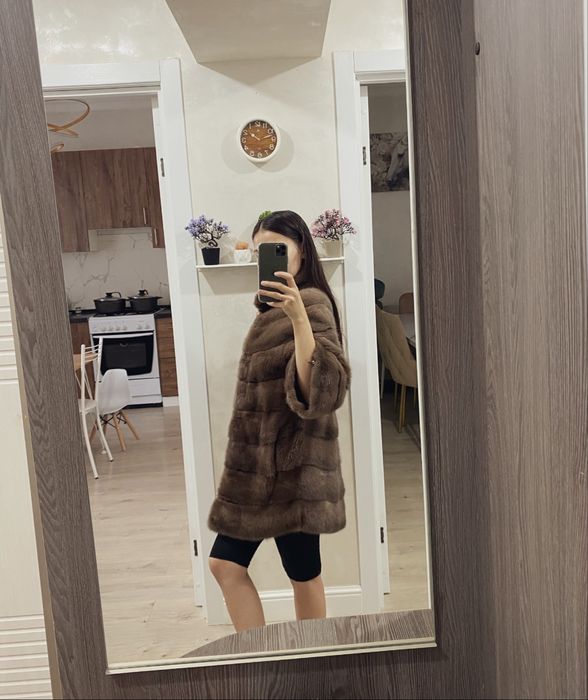 Продам норковую шубу