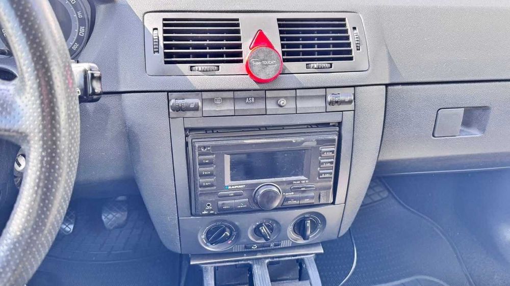 Se vindeeee...Skoda Fabia!