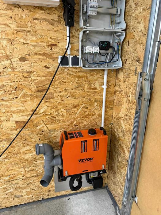 Sirocou 8kw 12v 24v 220v 15a Rezervor 5L Termostat Consum 0.1-0.5 L/h