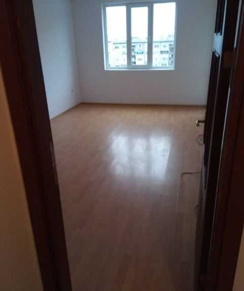 Дава се под наем Двустаен апартамент в Бургас, Меден рудник - зона В - 60 кв.м за 110 € - Снимка #1