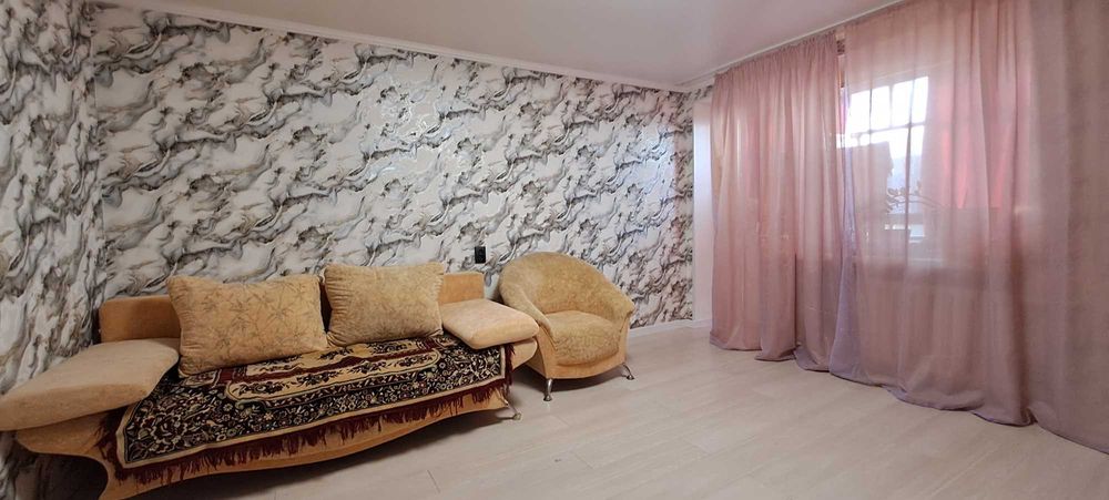 Продам 3х ком квартиру в центре