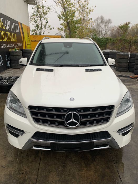 Dezmebrez Mercedes Ml 166 350D /4matic/airmatic/bara/far/aripa