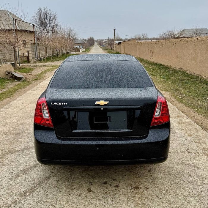 Yangi jentra sotiladi 6000$ boshiga