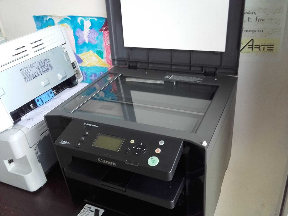 Нов! Лазерен принтер, скенер и копир 3 в 1 Canon MF 4410 на малко копия