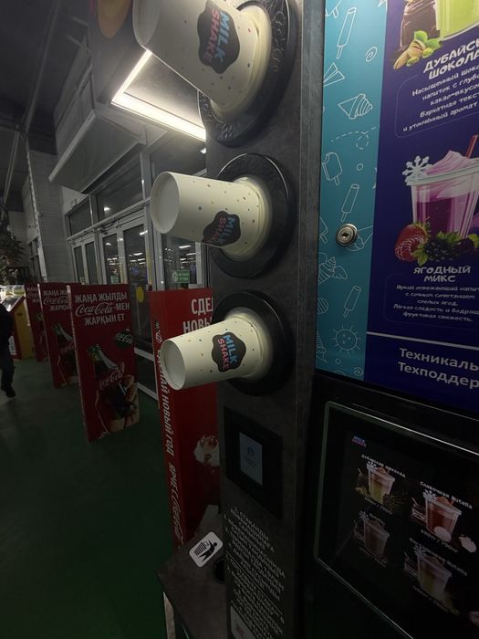 Продам автомат Jetinno JL25 (MILK SHAKE)