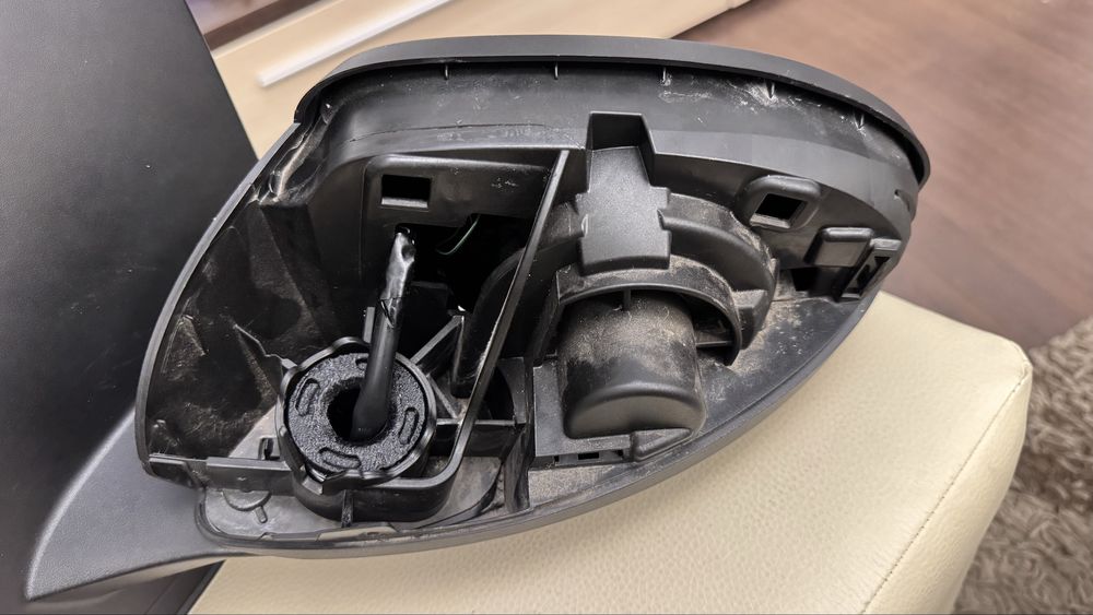 KIT pentru reparare oglinda rupta Logan 3 | Megane 4 | Clio 4 | Clio 5