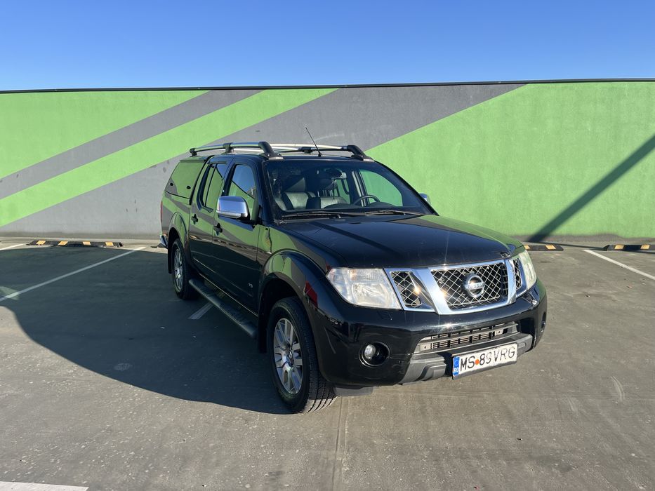 Nissan navara v6