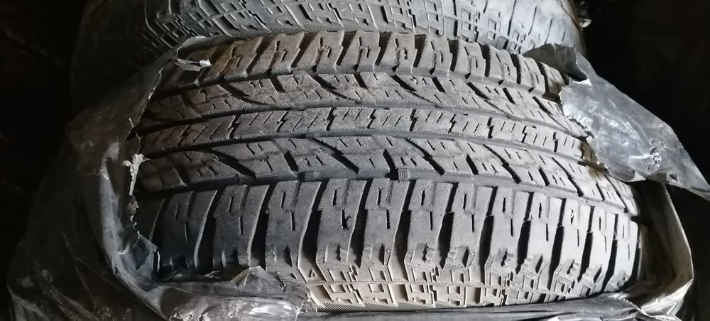 Комплект летних шин б/у 225/70R16