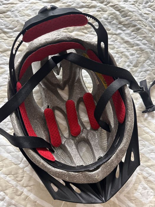 Шлем велосипедный