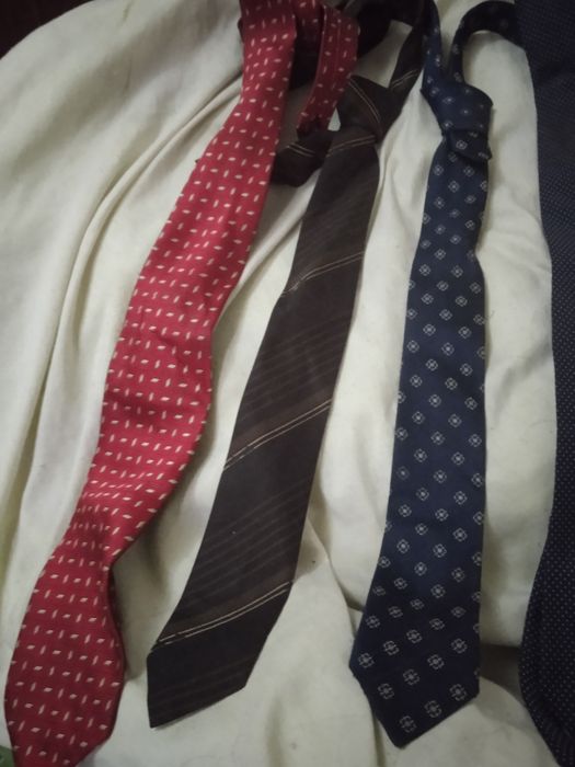Галстуки мужские