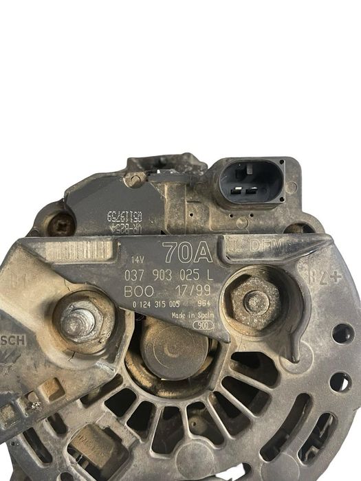 Alternator Volkswagen Polo 6N2 1999 - 2001 1.4 Akk, Aud 037903025L