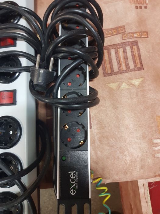 Разклонители и удължители