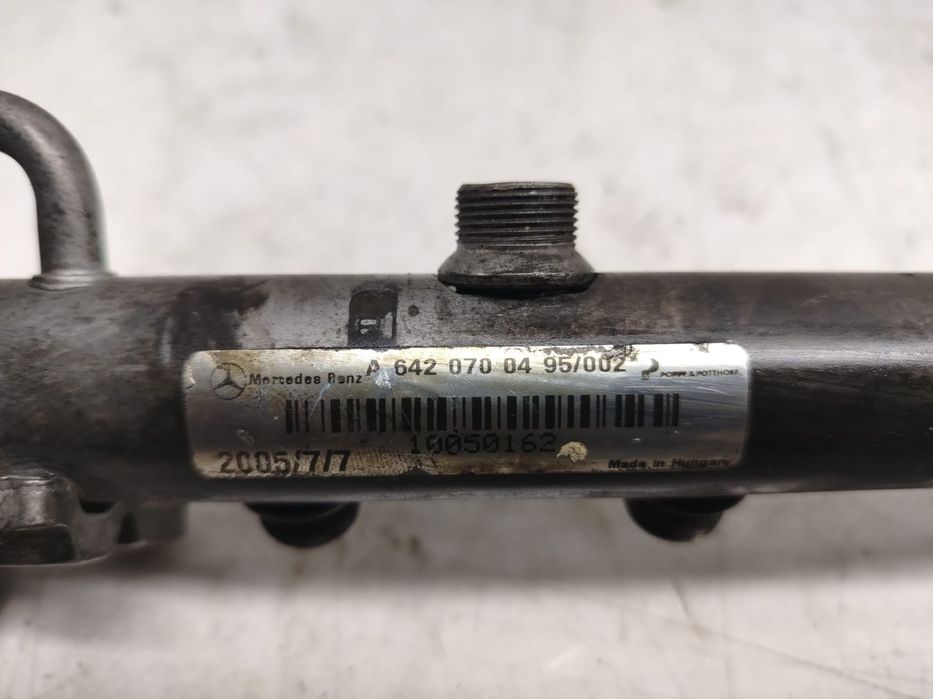 Rampa injectoare stanga 3.0 cdi om642 v6 A6420700495 Mercedes-Benz S-