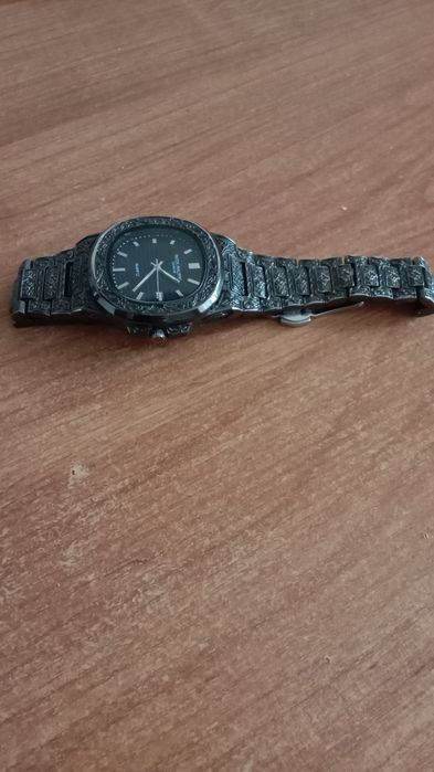 Часы Patek Philippe.