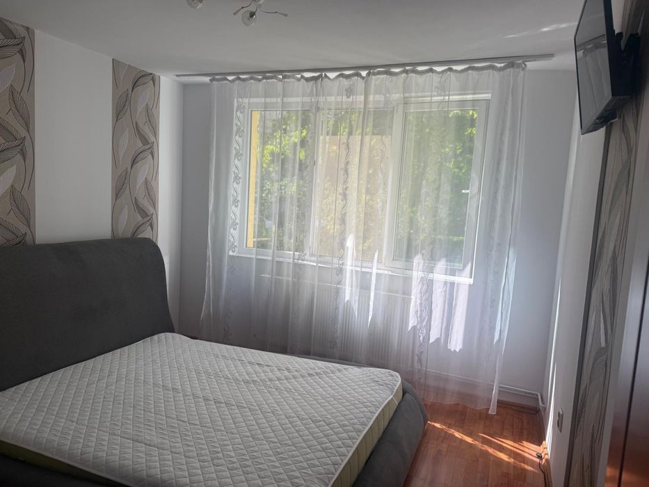 Inchiziez apartament