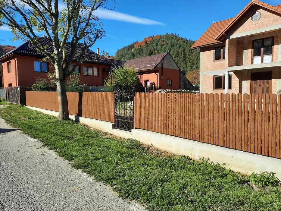 Garduri din sipca metalica si porti de diferite modele si dimensiuni