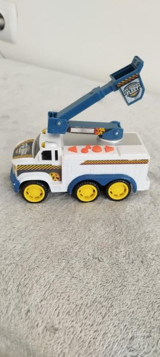 Играчки за момче