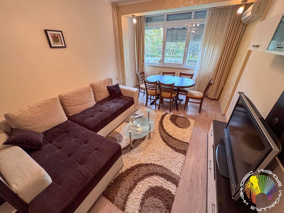 Продава се Тристаен апартамент в Бургас, Лазур - 83 кв.м за 2398 €/кв.м - Снимка #1