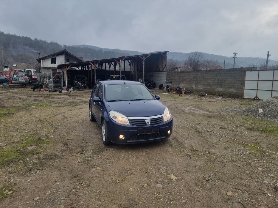 Vând Dacia Sandero
