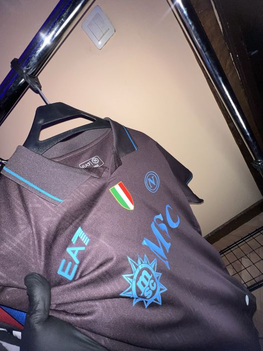 Чисто нови тениски на наполи 25/26