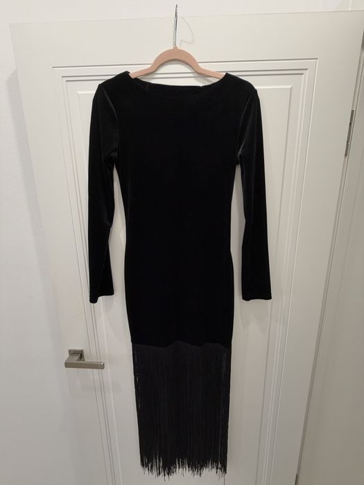 Продам платье Bershka