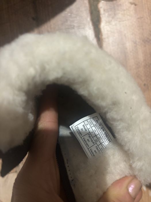 UGG детски ботушки 25