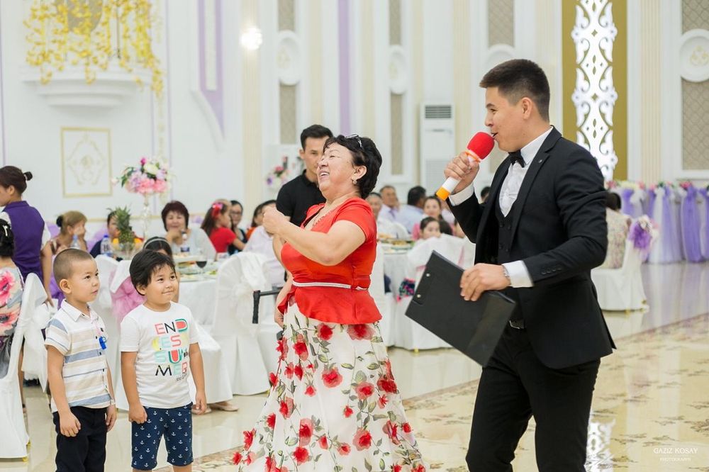 Ведущие, тамада, асаба, шоумены каз\рус