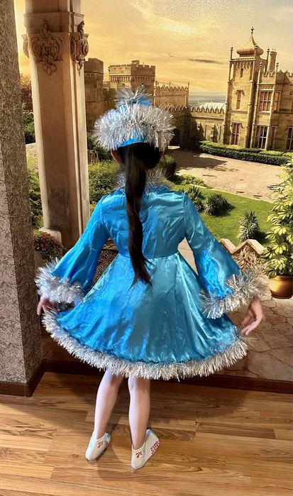 Продам костюм снегурочки