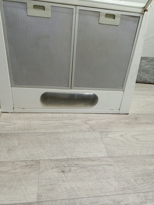 Продам вытяжку для кухни