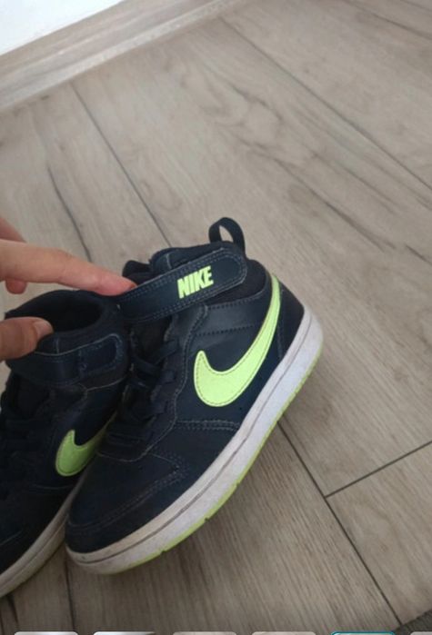 Ghete Nike ,mărime 28