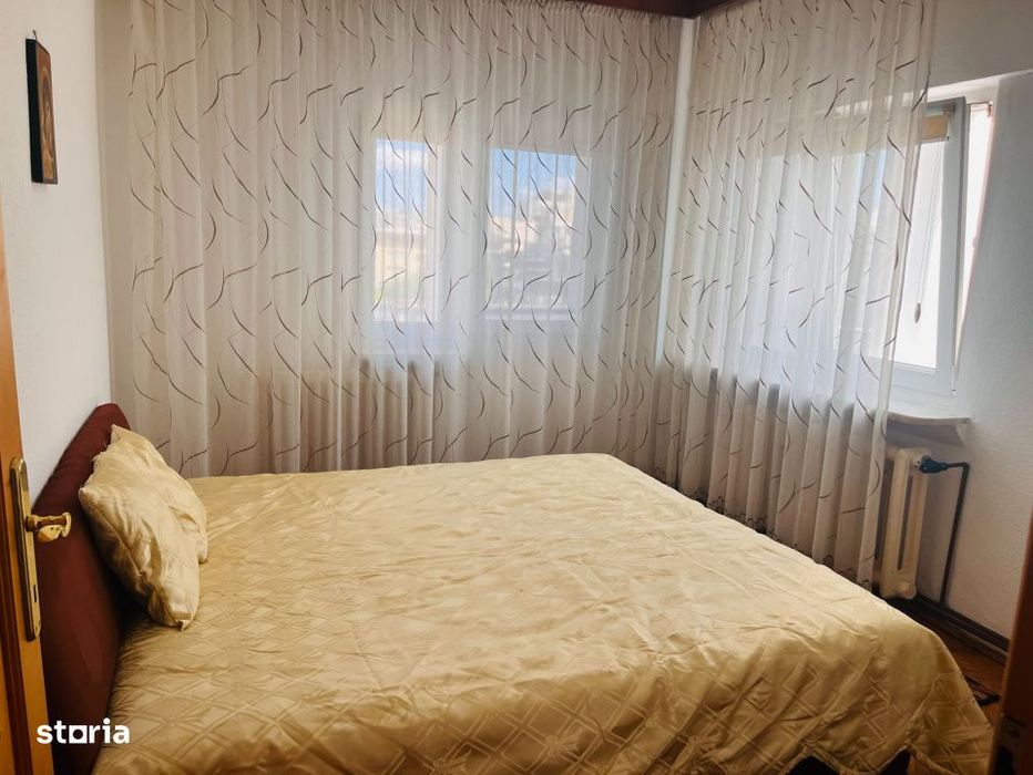 Apartament ultracentral, 3 camere, cu priveliste de vis, langa Mercur