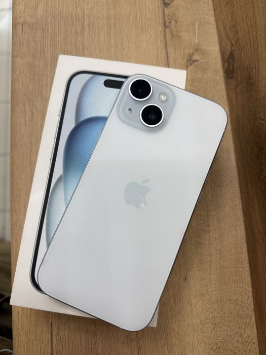 Айфон 15, 128 GB в голубой