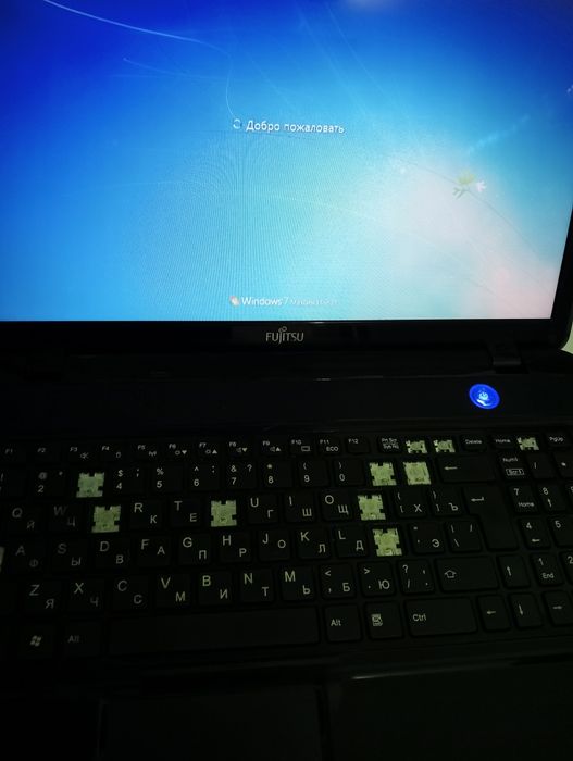 Ноутбук сатамын.