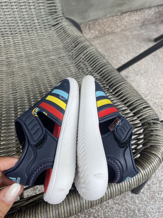 Детски сандали Adidas